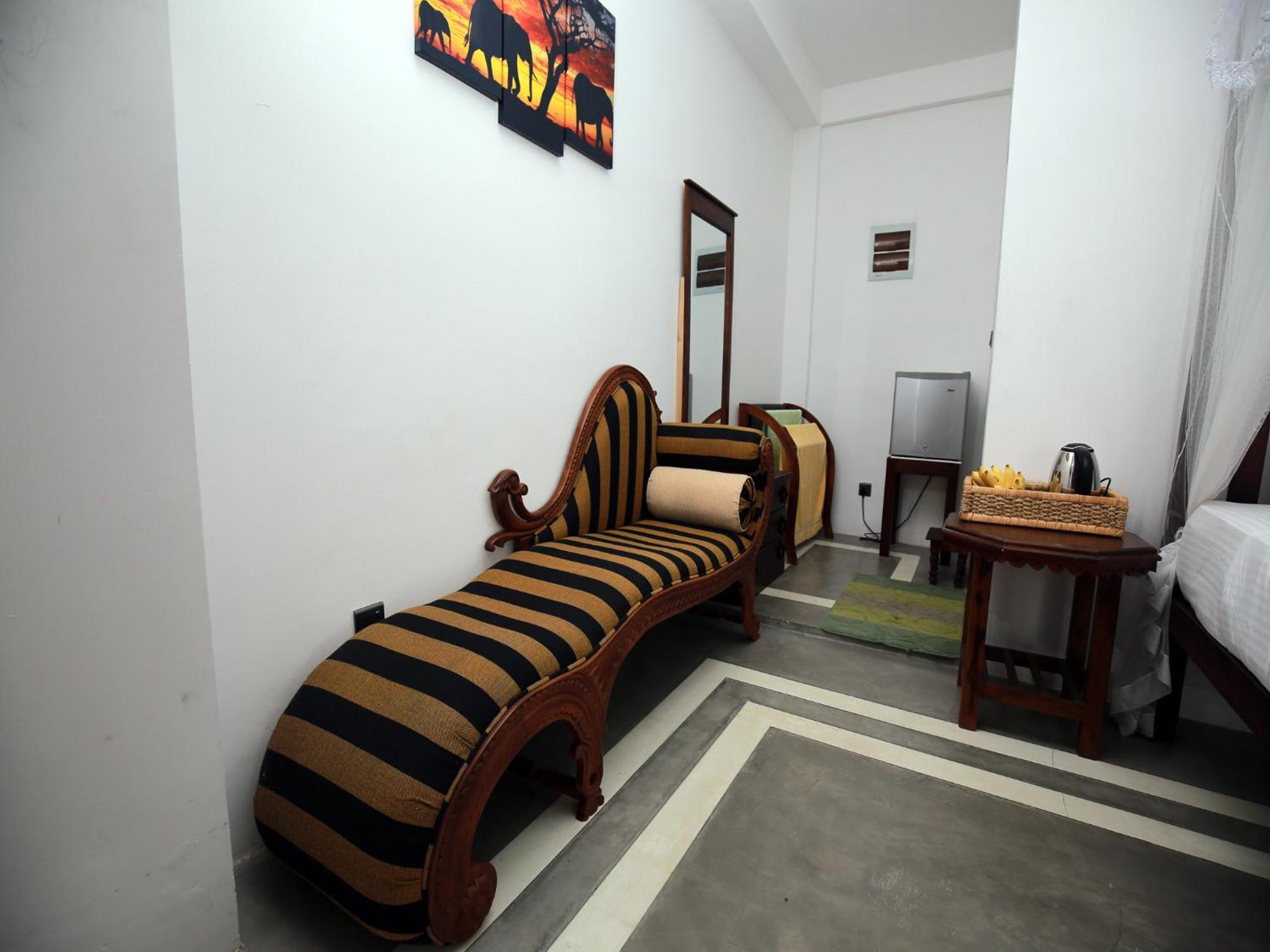 Crystal Oceanic Hotel Ahangama Luaran gambar