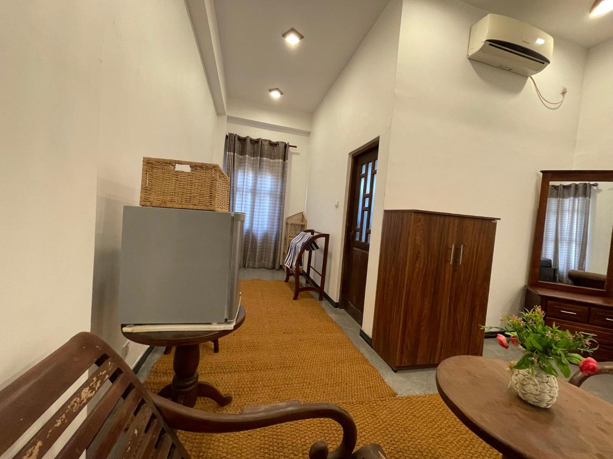 Crystal Oceanic Hotel Ahangama Luaran gambar